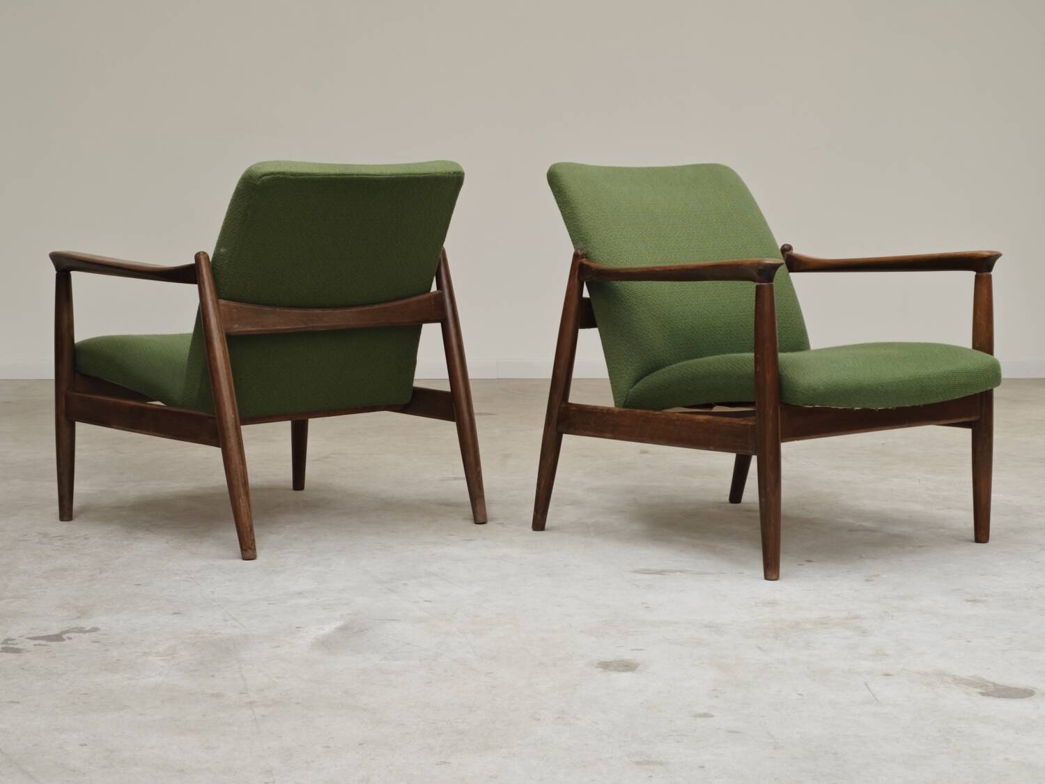 Pair of green GMF 64 armchairs by Edmund Homa, Poland 1960