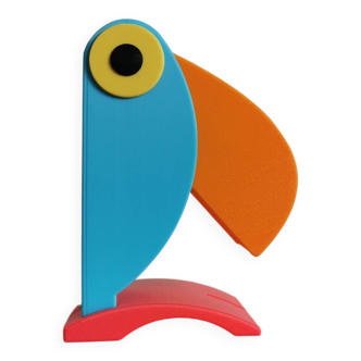 Toucan lamp
