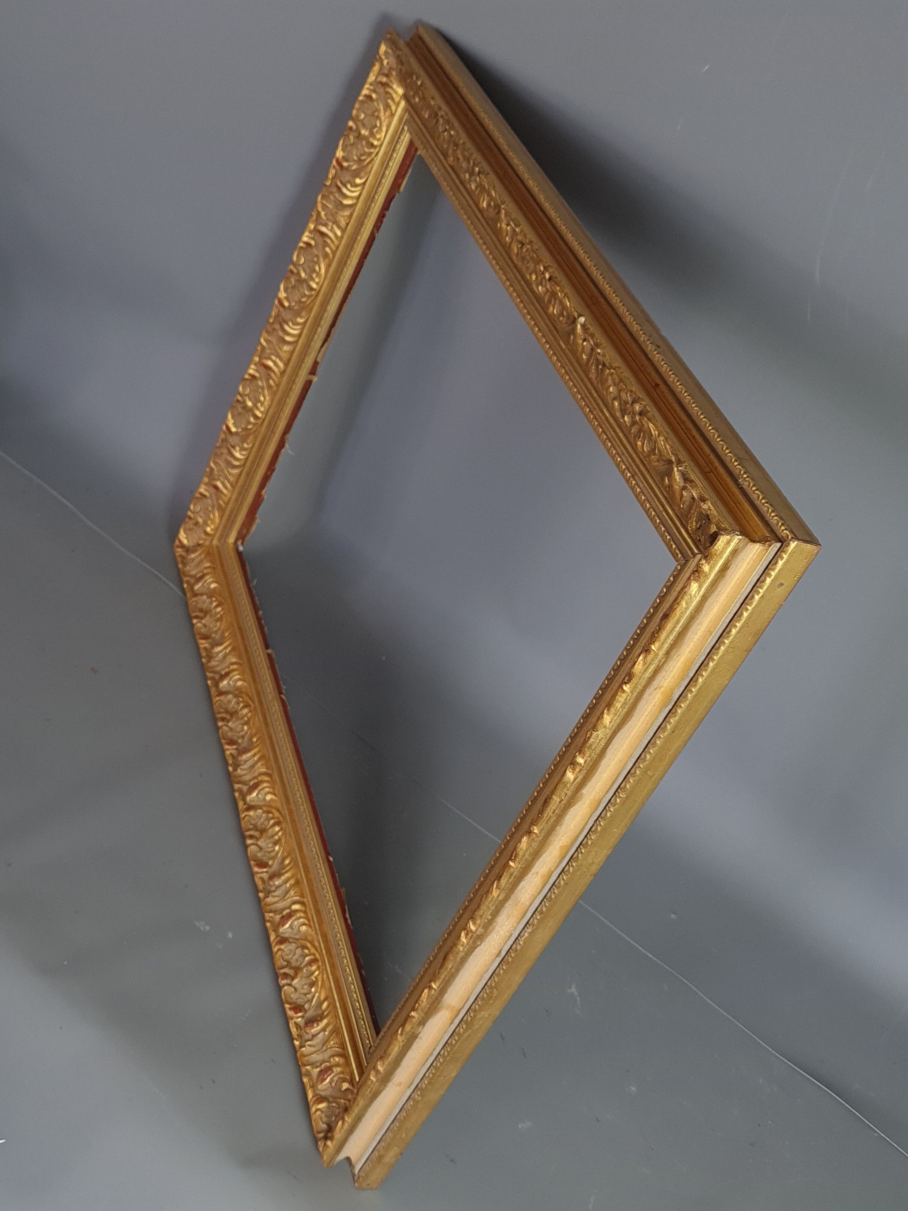 Frame style Louis XIV gilded stucco wood 57x45 cm, leaf 47,5x36 cm SB