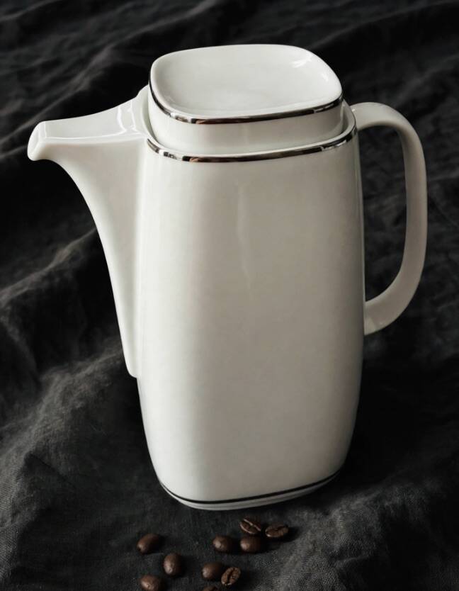 Porcelain coffee pot Schirnding Bavaria