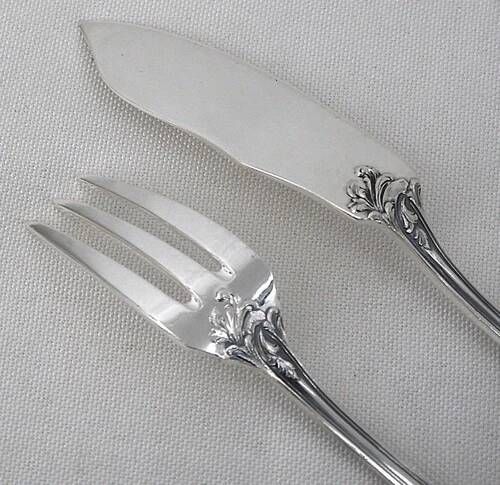 SFAM Chambly Bien Aimée, 12 silver-plated fish cutlery sets, 24 pieces.