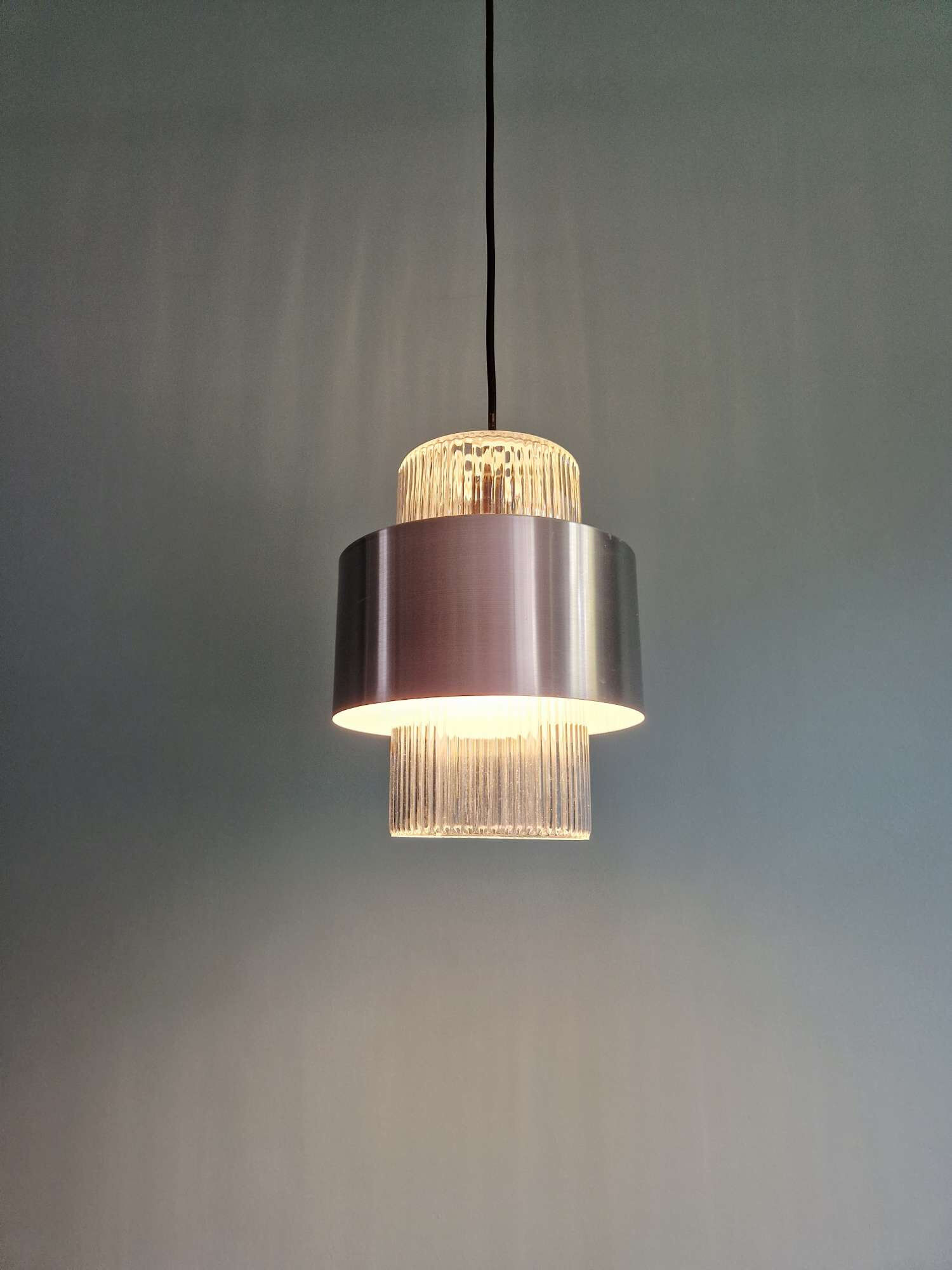 Scandinavian pendant light in grooved transparent glass and brushed aluminum, 1960