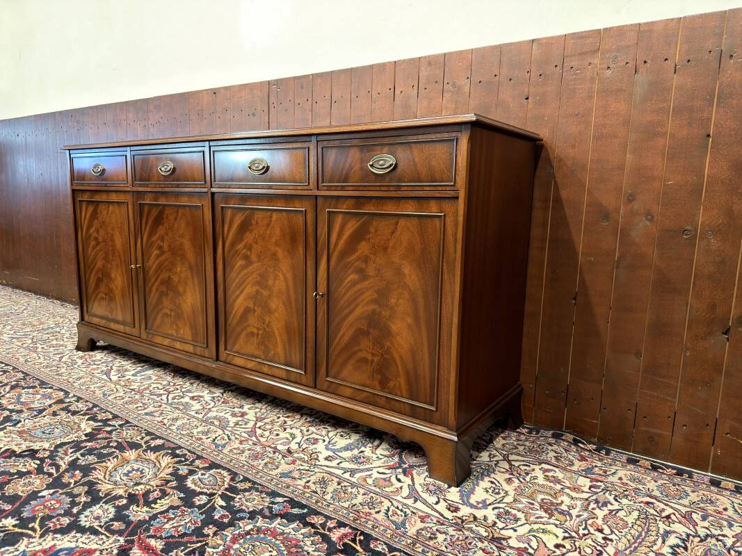 Classic English Heldense Exclusive Office Cabinet