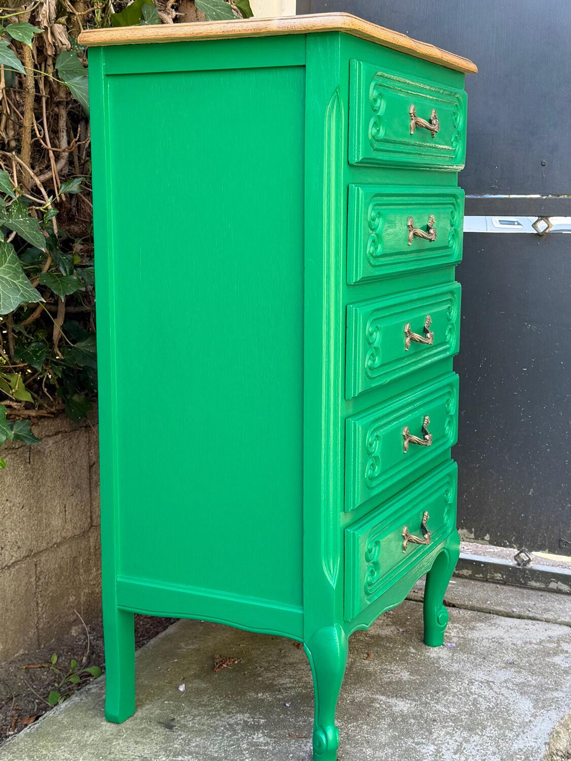 Vintage green oak chest of drawers from the 1960s.