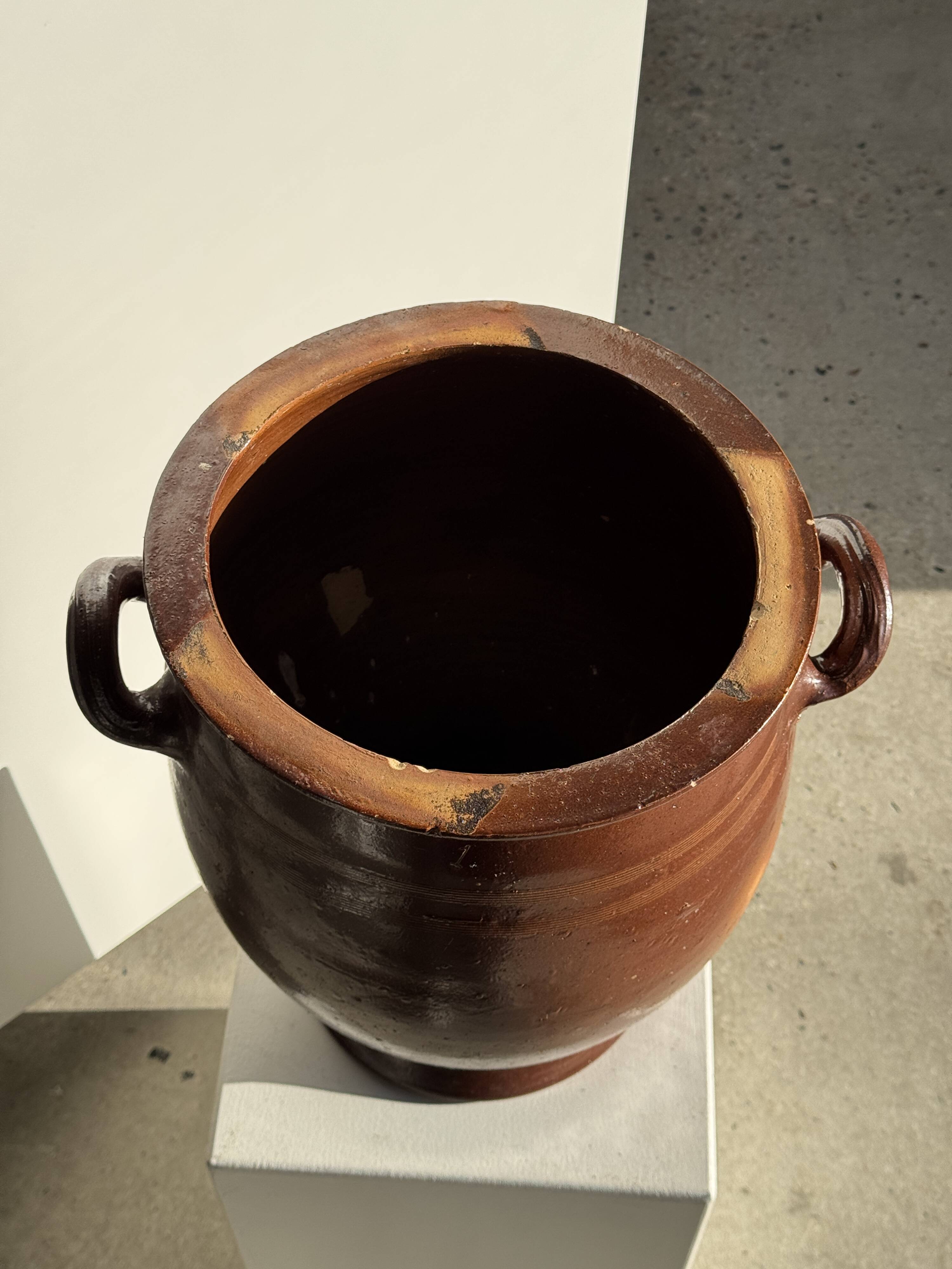 Very large glazed brown terracotta pot with two handles H41 D30