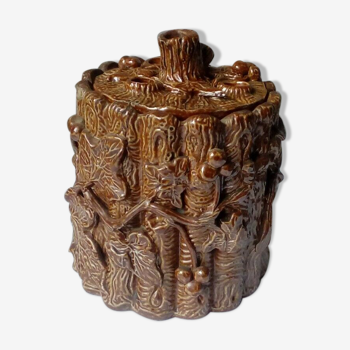 Tobacco pot in gres du beauvaisie slurry decor holly leaves