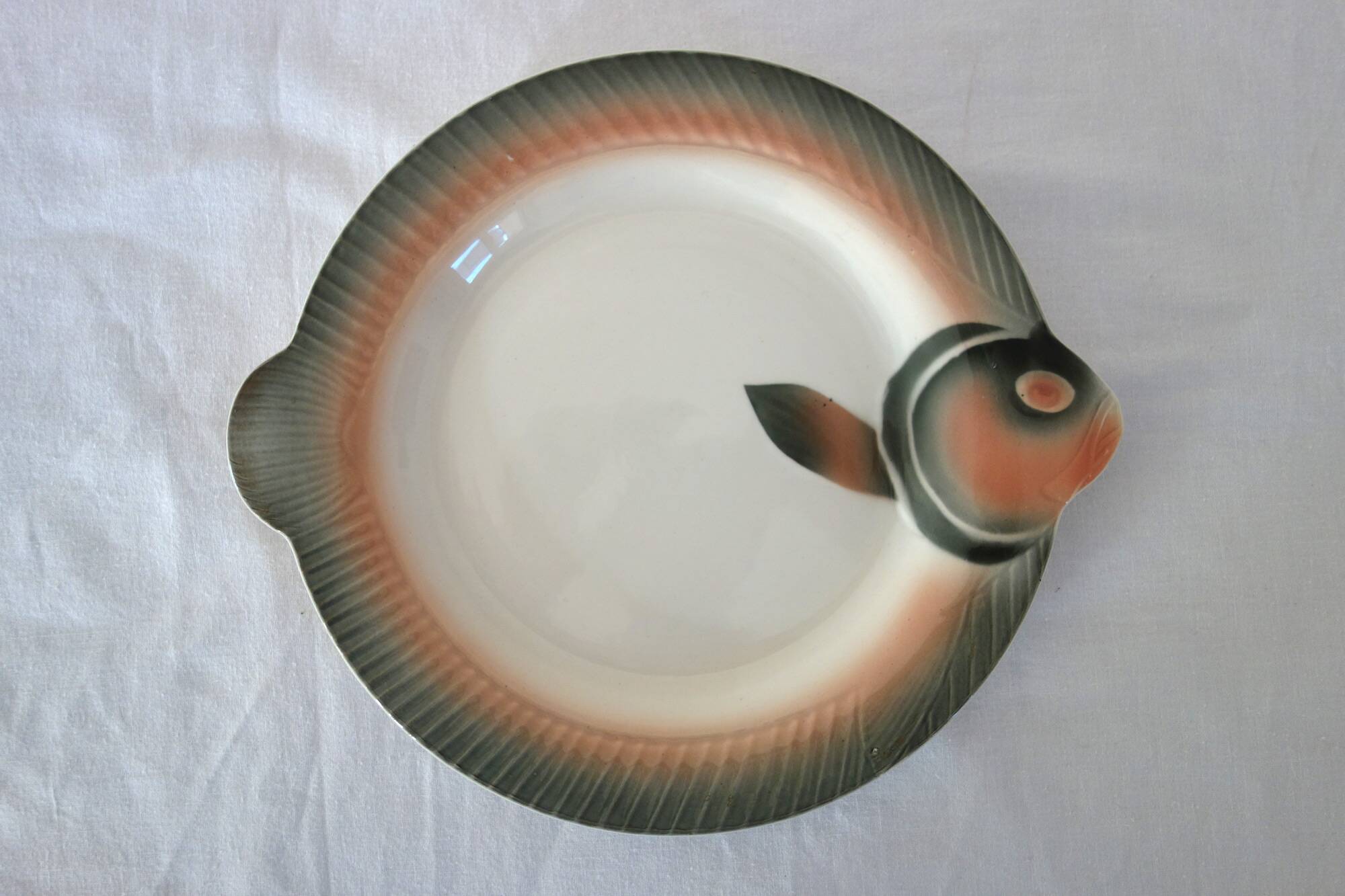12 Digoin Sarreguemines fish plates from the 50s