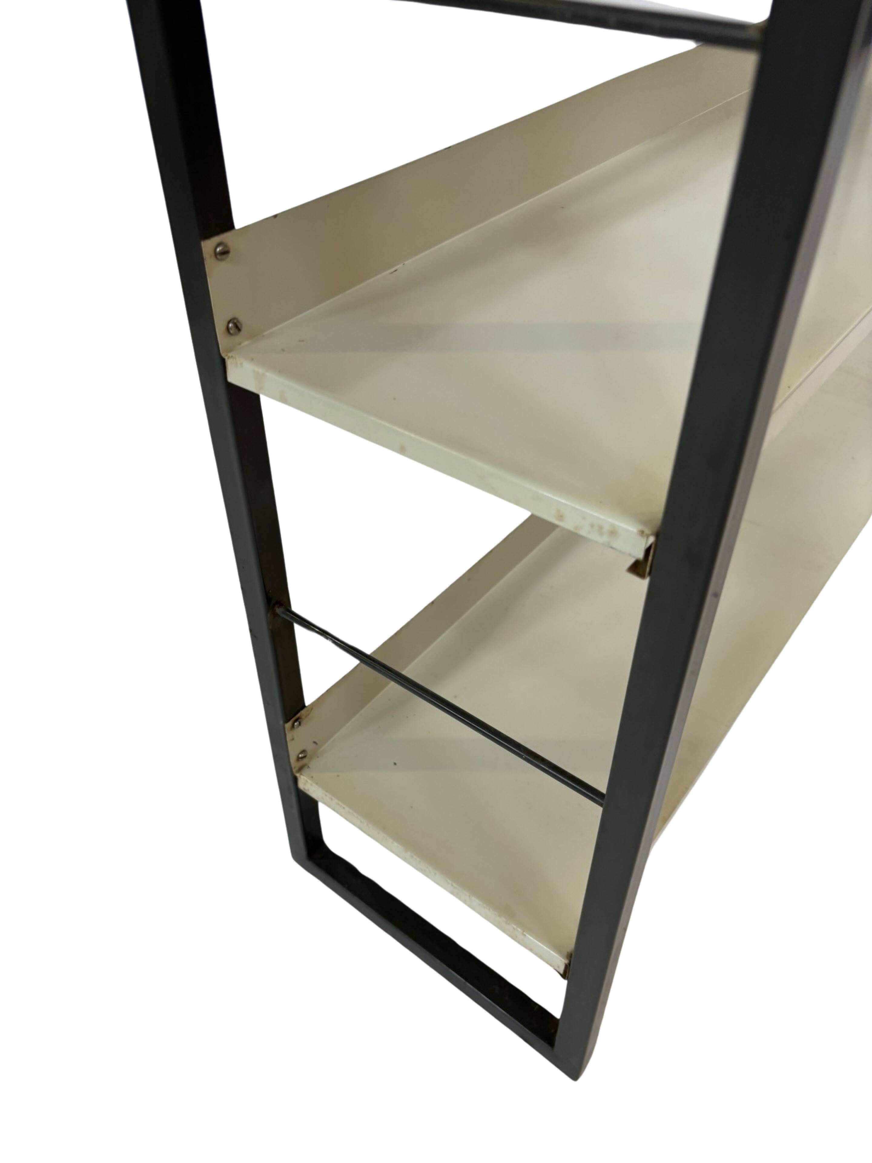 Free stanting Tomado shelving unit in metal and gray - 1960s Dutch Design