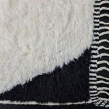 Handmade pure wool rug, size 150 x 250 cm