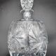 Carafe et  6 verres à cognac en cristal taillé main . Années 60 .