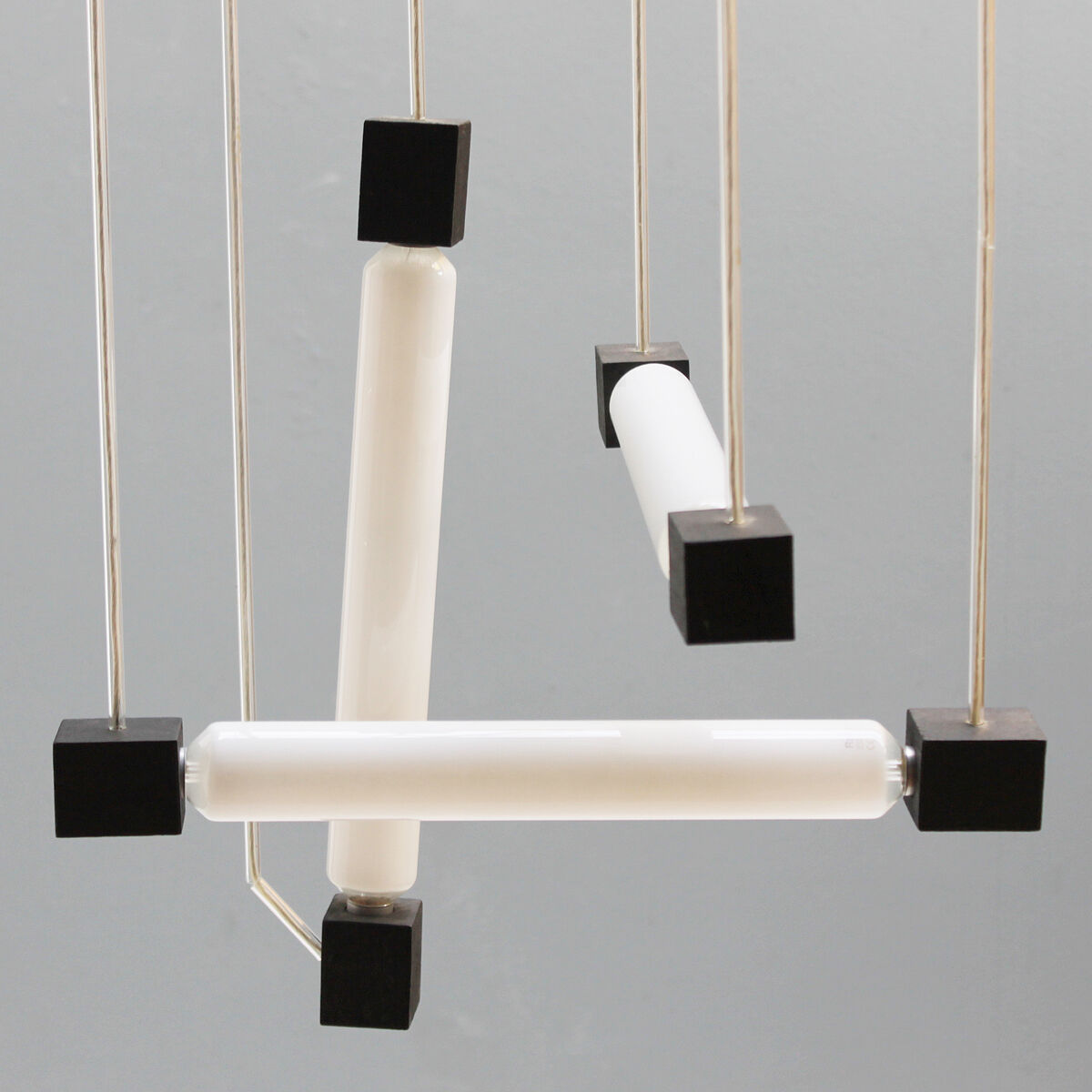 Suspension tube