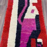 Handmade Berber rug in pure wool, artisan style, size 150 x 250 cm