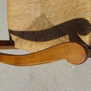 Ancien fauteuil à l'assise paillée