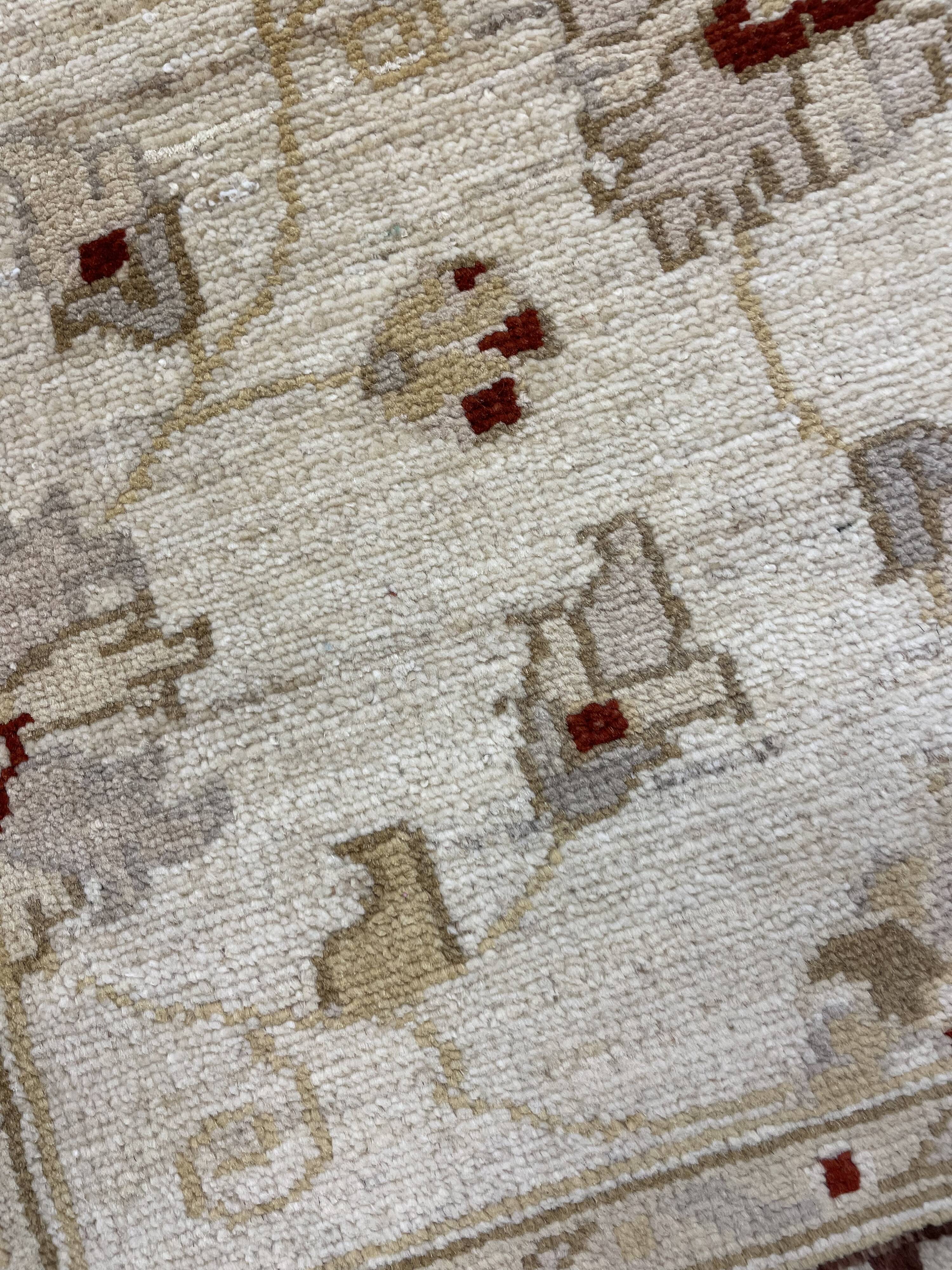 Tapis en laine crème et marron, style oriental traditionnel à motifs floraux, 106 x 150 cm