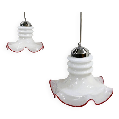 Paire de suspensions en verre de Murano italien avec bordure rouge, années 1970, Italie
