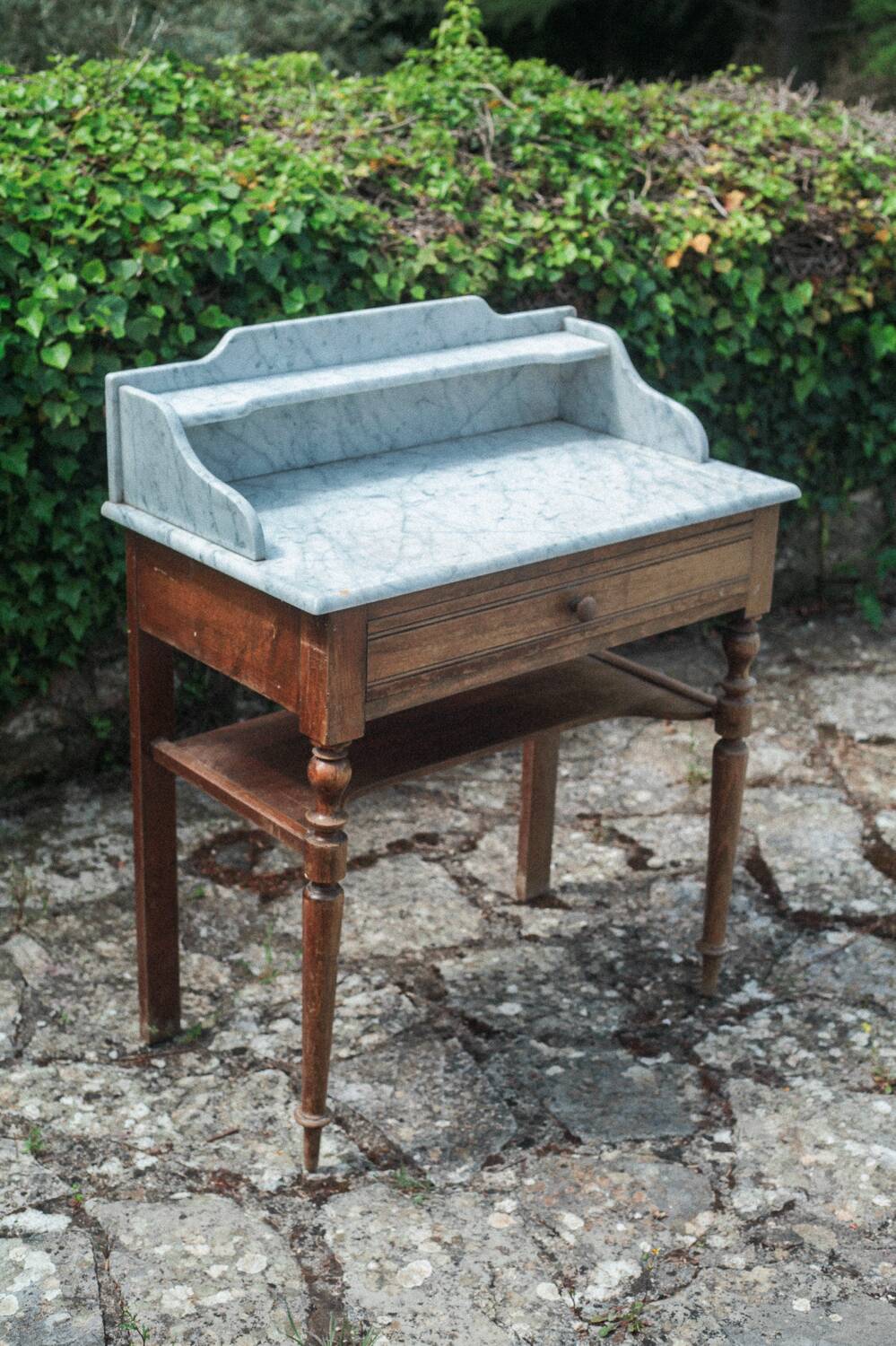 Sublime dressing table chest of drawers