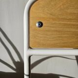 2 chairs once!
