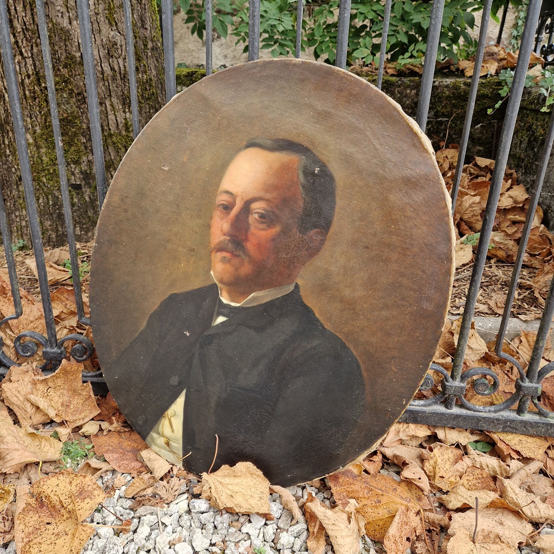 Old oval portrait painting 1900 19th century