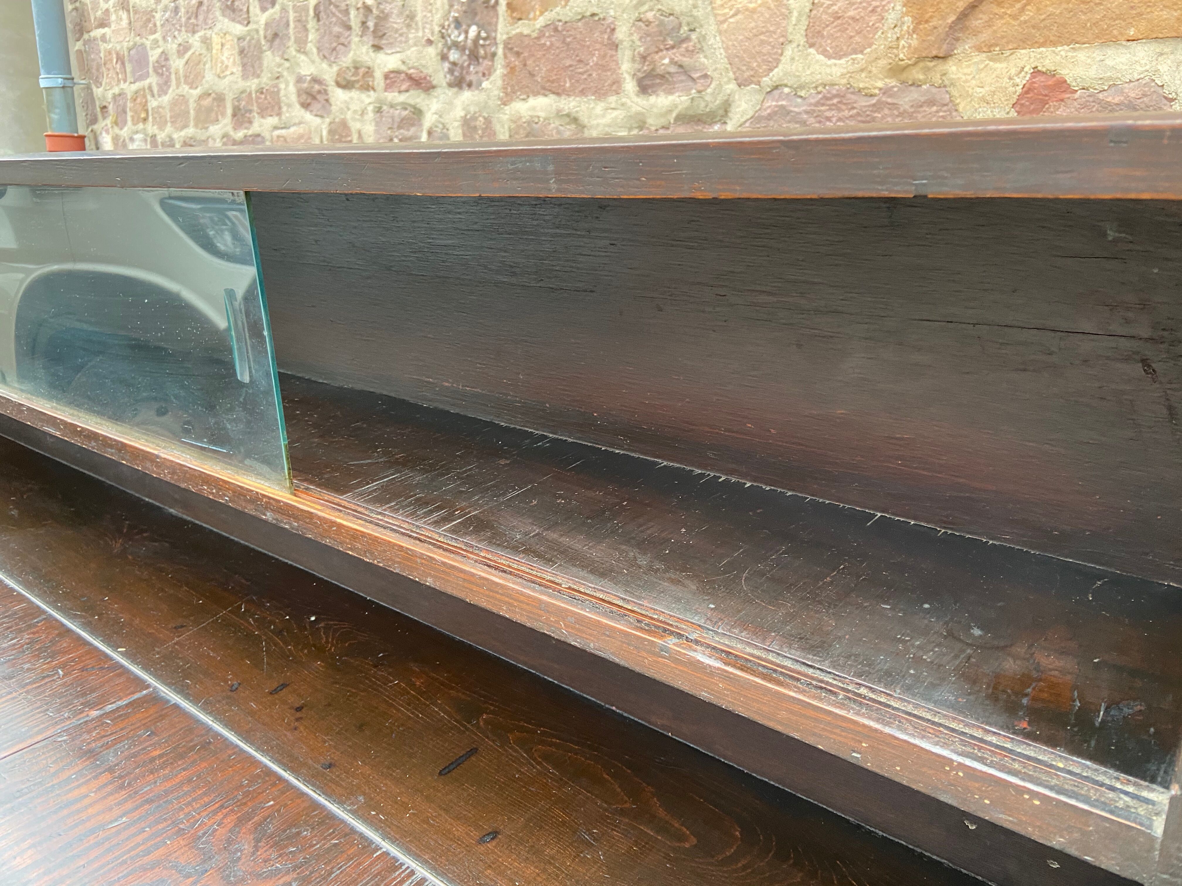 Furniture Back restaurant bar counter vintage line 1960