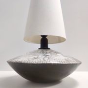 Lampe postmoderne en céramique Raku grise faite à la main, signée, Italie