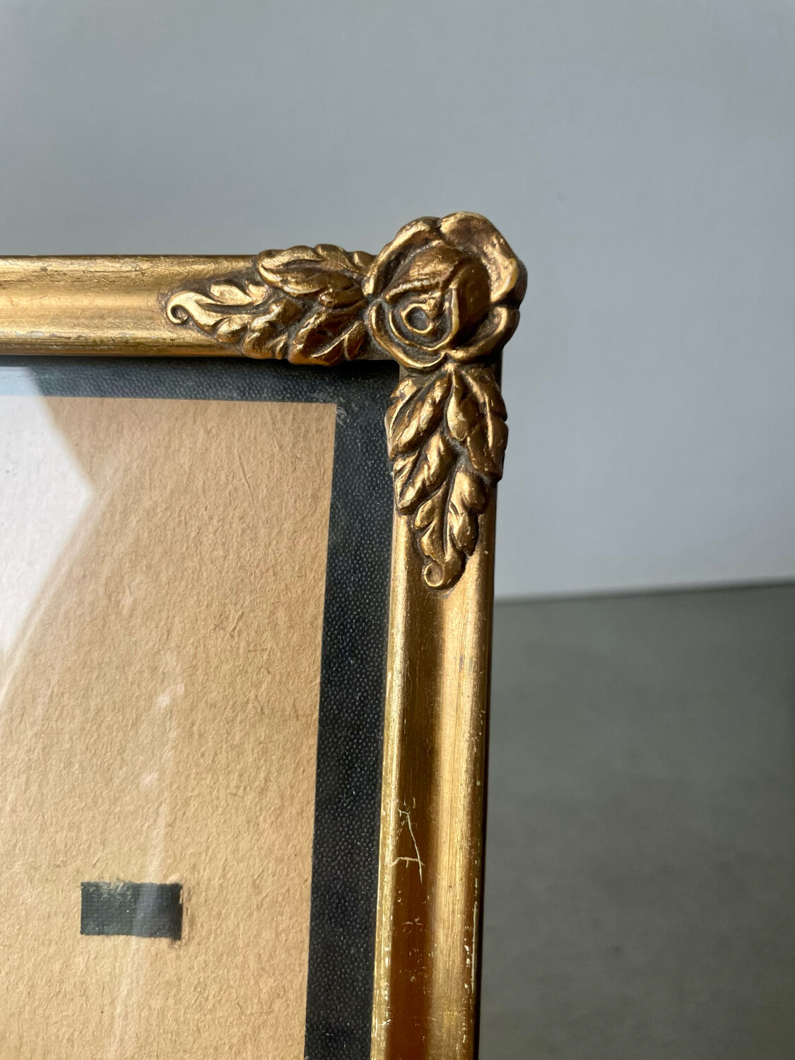 Antique art nouveau frame gilded wood measurements 20 cm x 14 cm convex glass