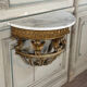 Console en bois sculpté de style Louis XVI vers 1900