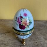 Porcelain egg