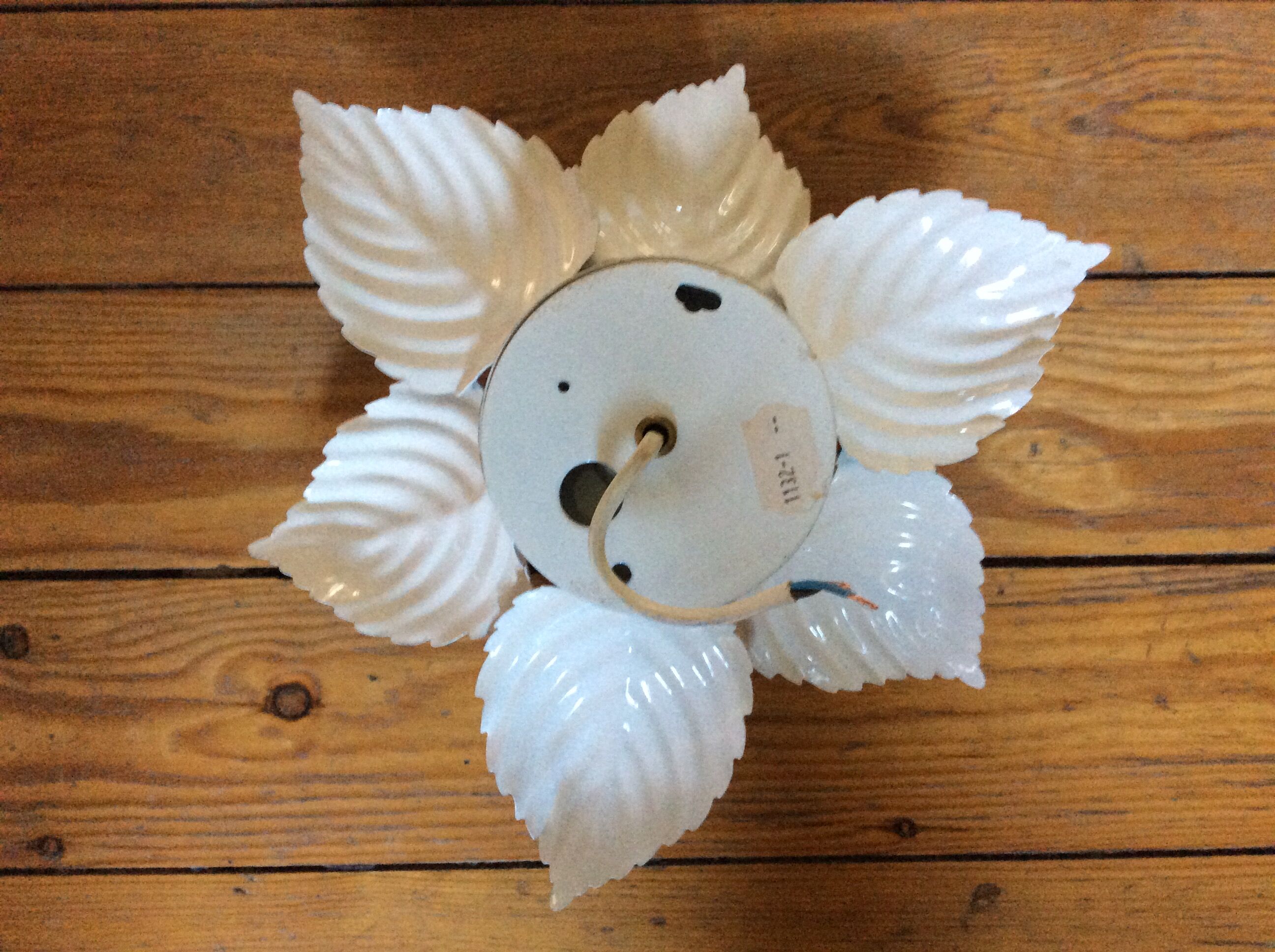 Apply vintage flower