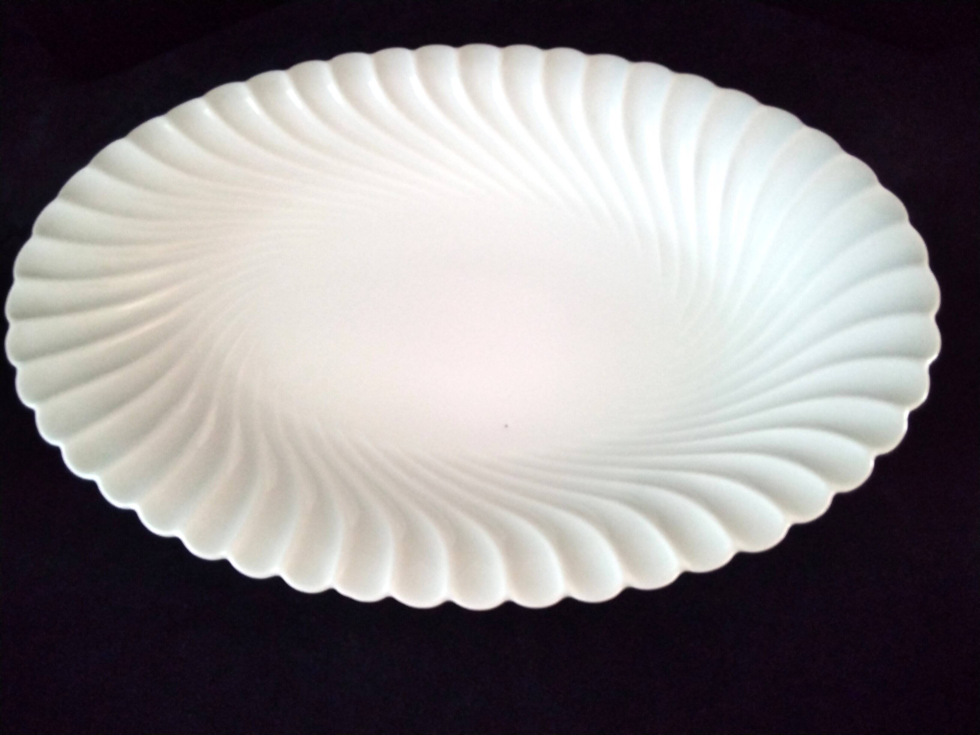 Large Haviland Limoges porcelain serving dish 27 x 40 cm