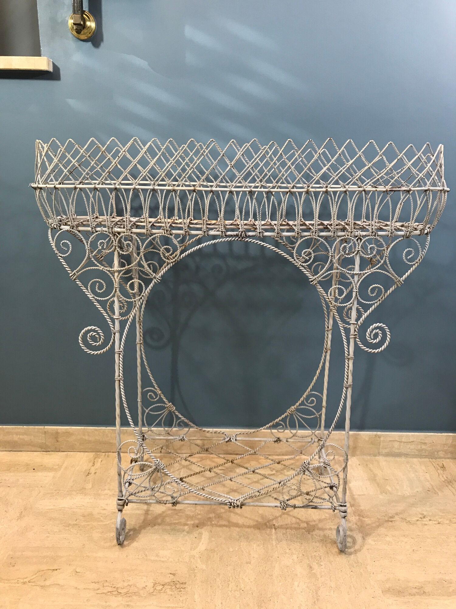 Planter holder plant on legs wrought iron late nineteenth