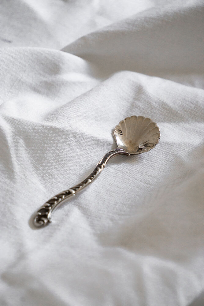 Set of 3 filers with spoons