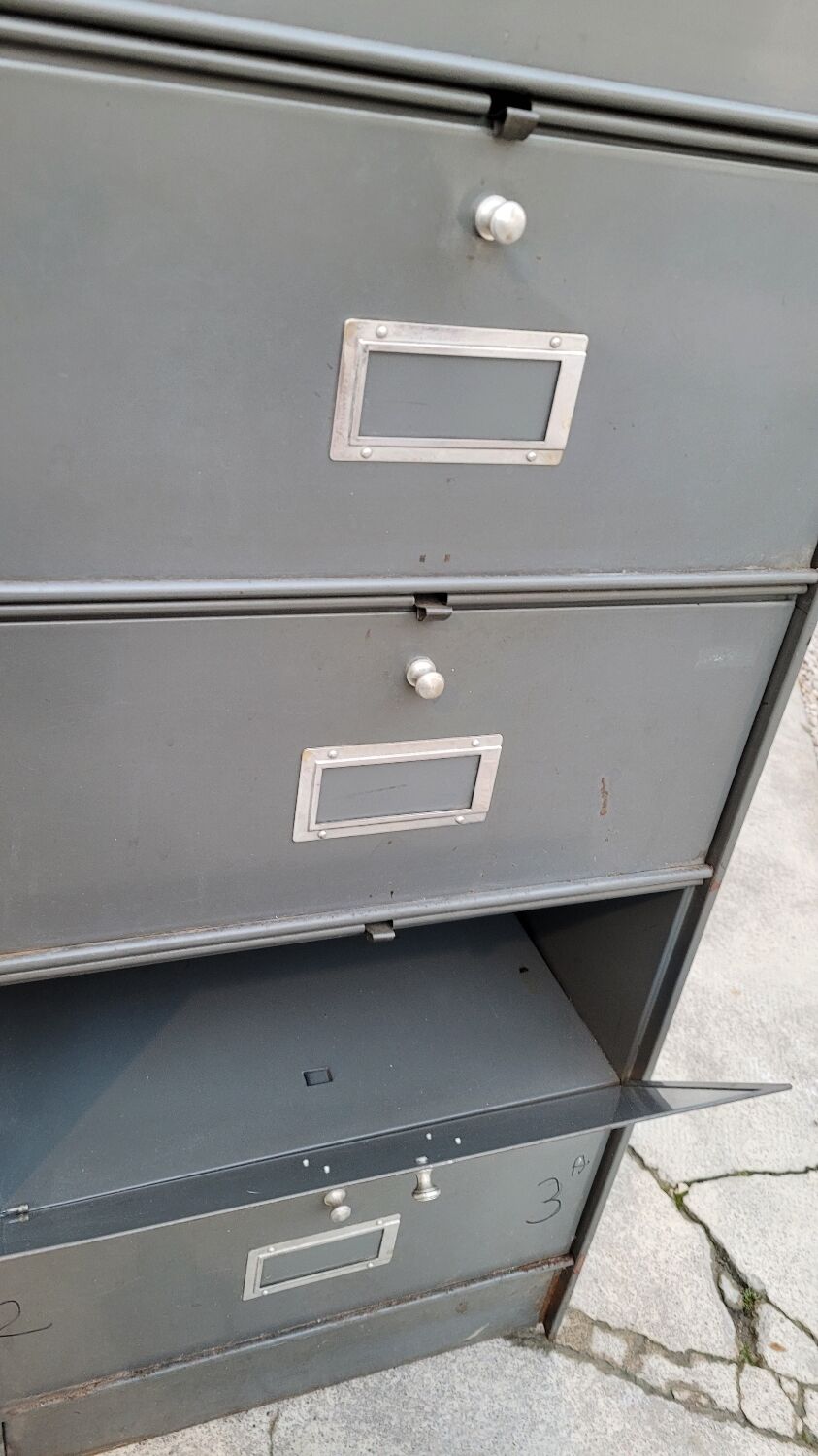 Metal locker cabinet Ronéo 1950 industrial