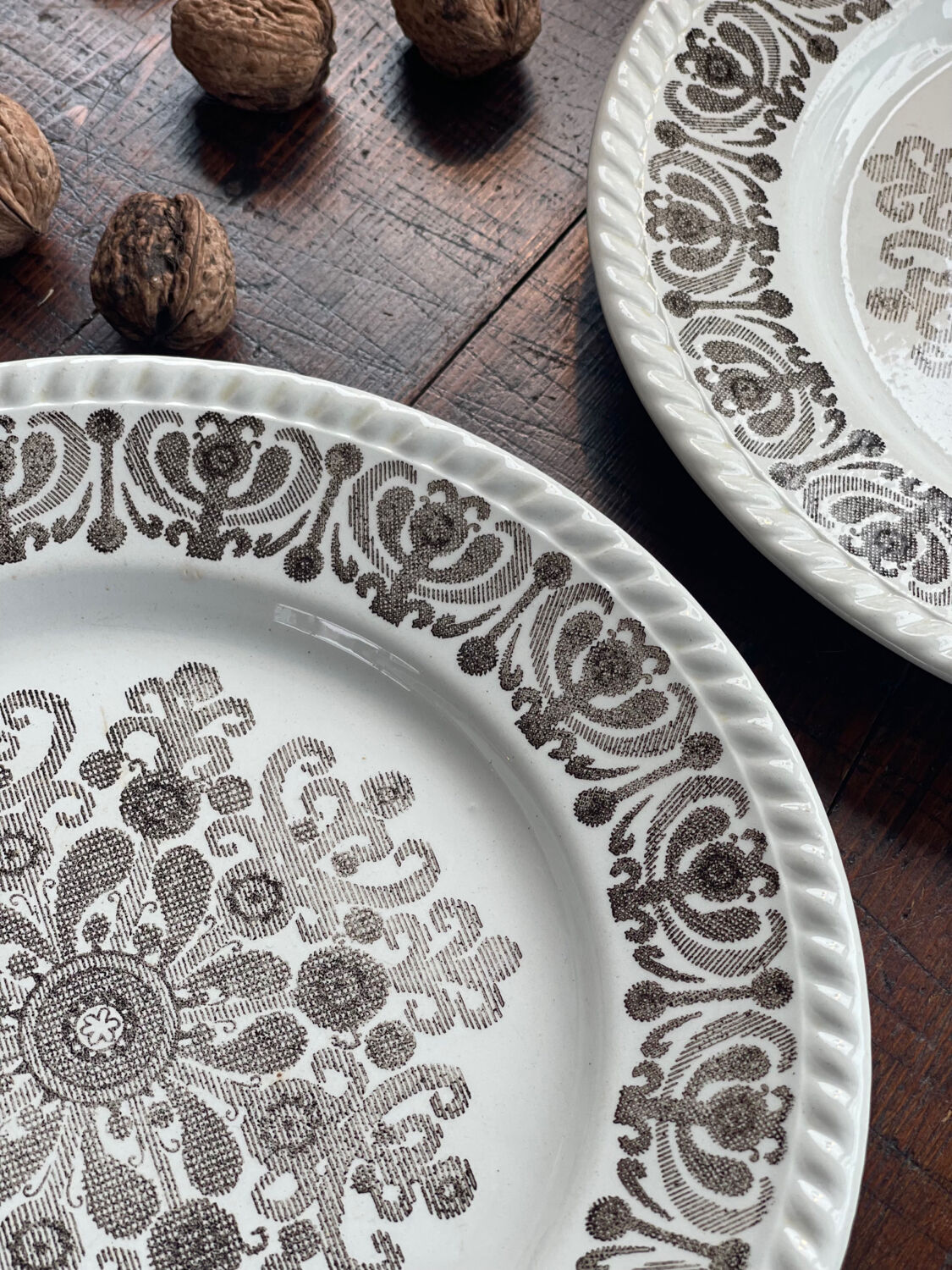 Set of 4 flat plates