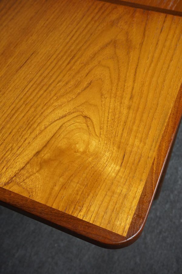 Stretchy vintage dining table Cees Braakvan for Pastoe