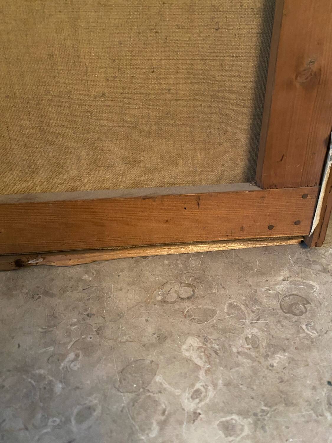 Signed portrait of a woman from 1918