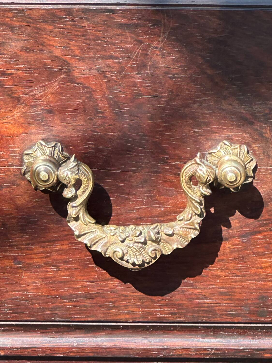 little Louis XV style flying table in rosewood, 19th century