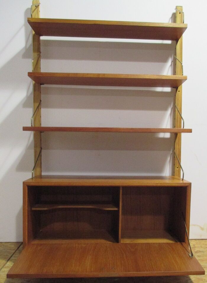 Poul Cadovius system library