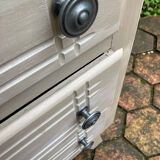 Vintage chest of drawers