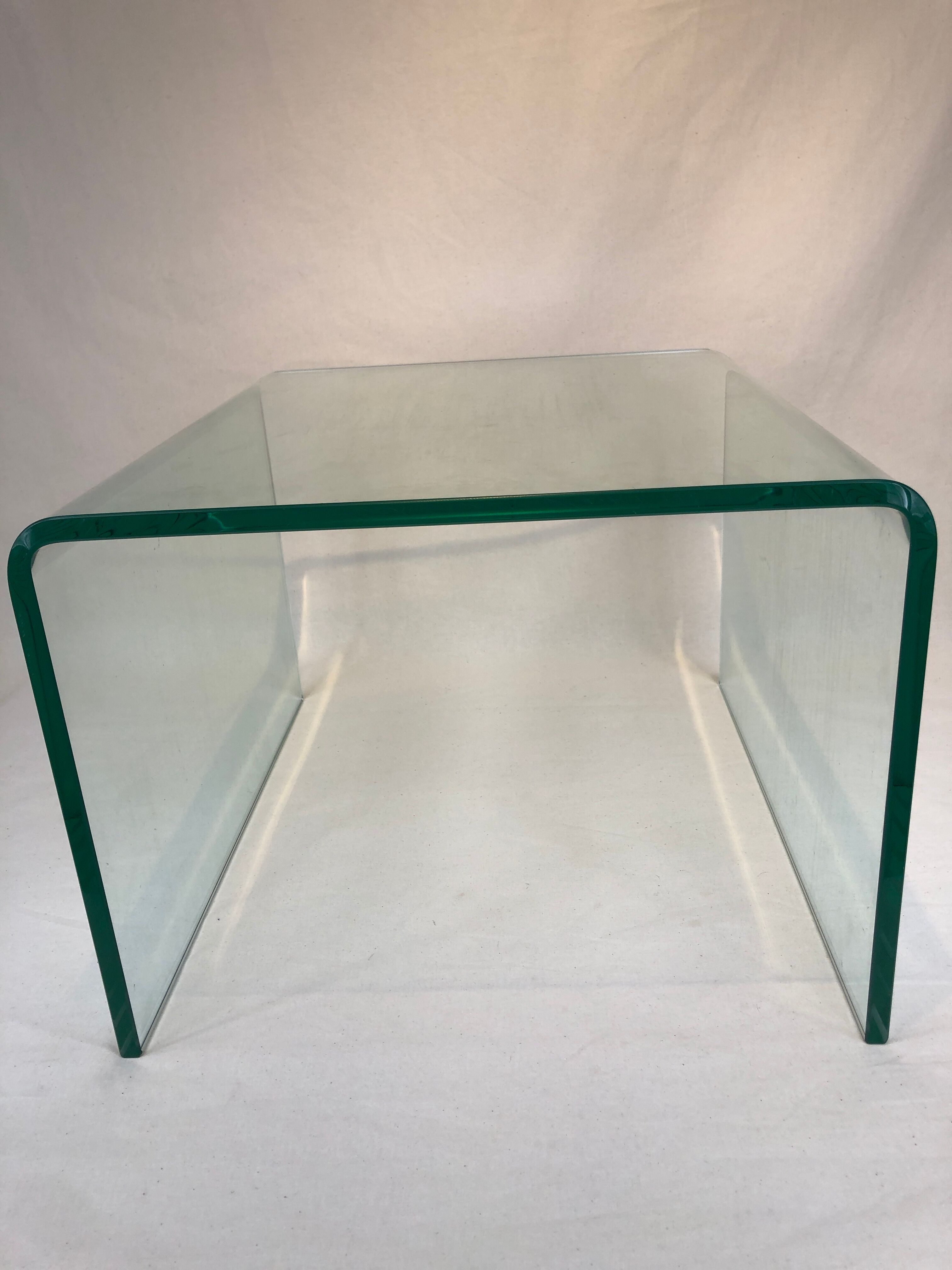 Set 2 glass nesting tables 1980