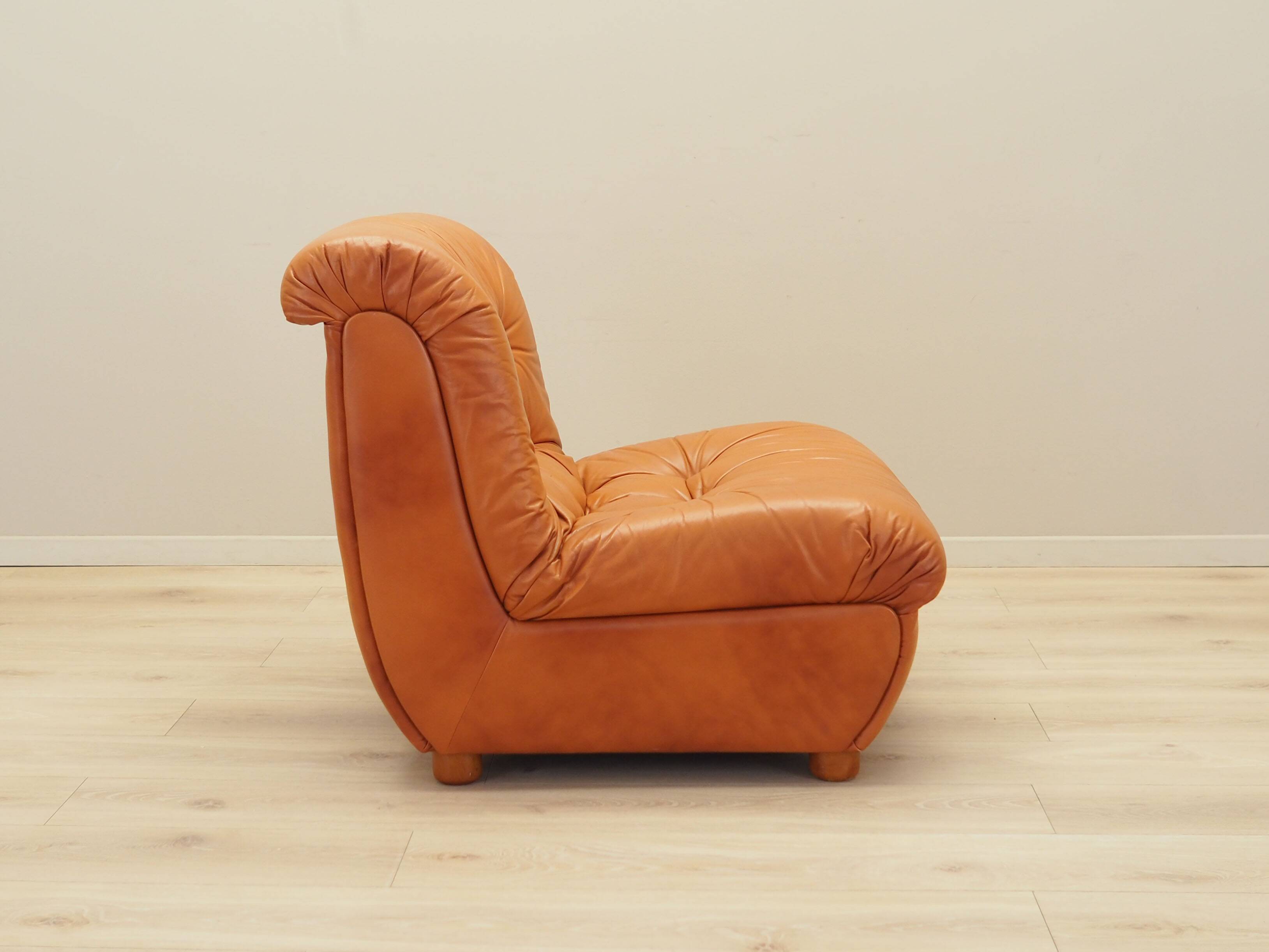 Red armchair, Italian design, 1970s, production: Italy
