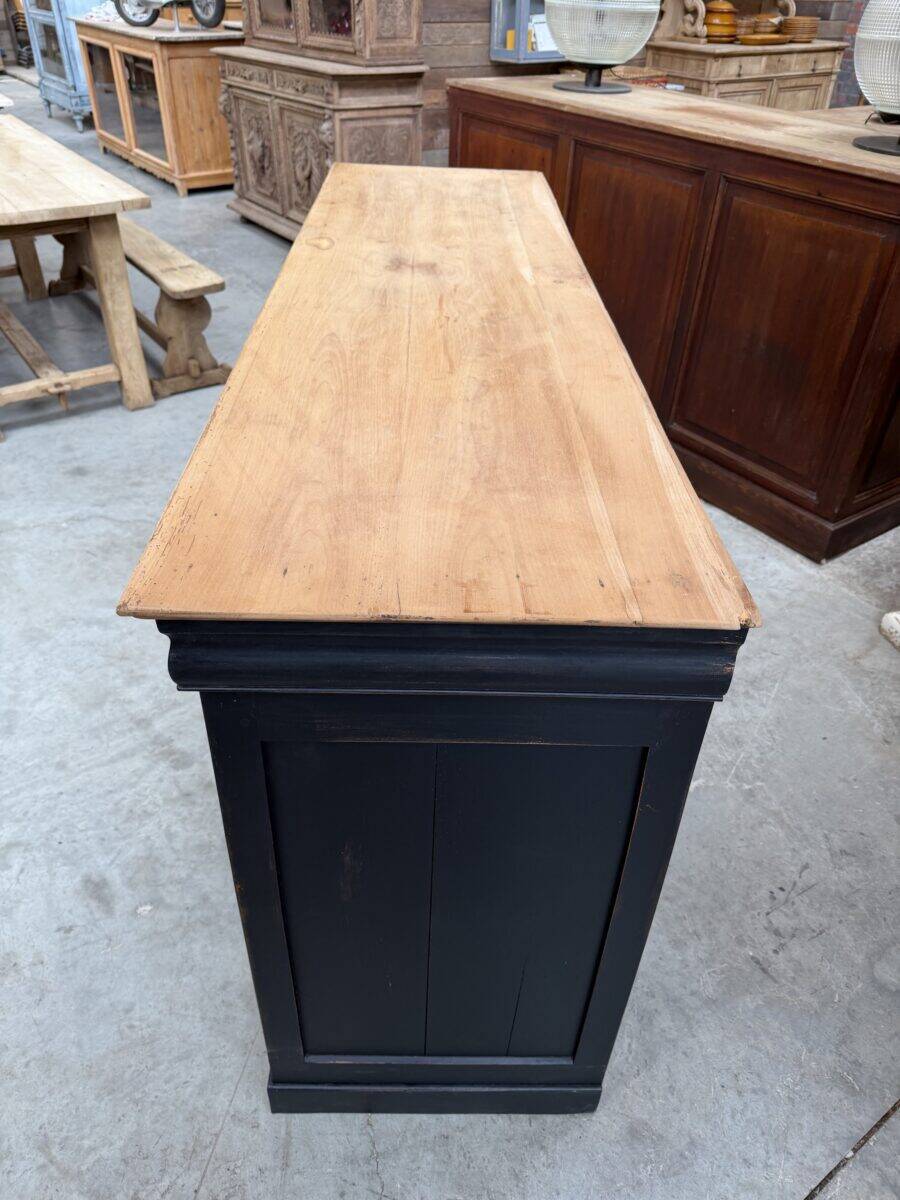 Cherry wood buffet from the late 19th century.