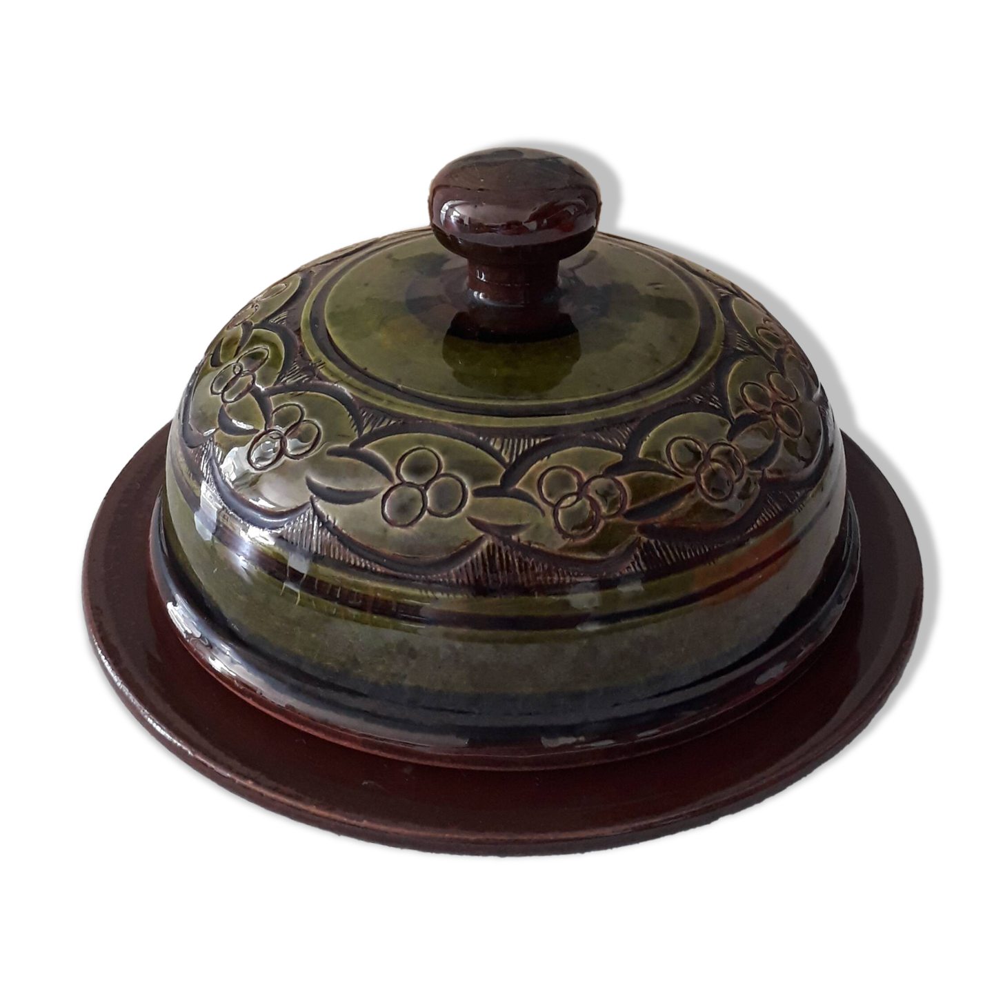 Artisanal butter dish