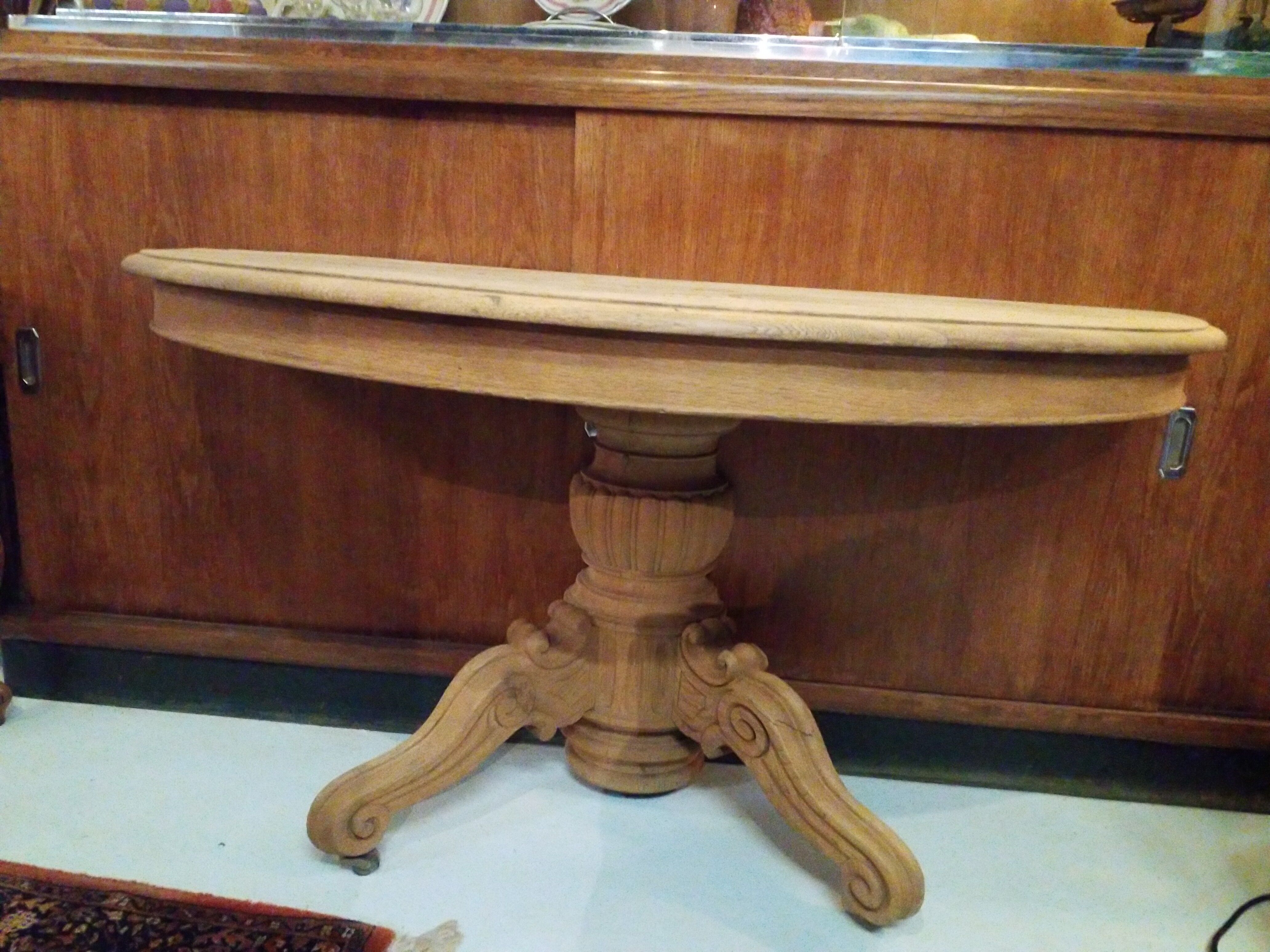 Half-moon console