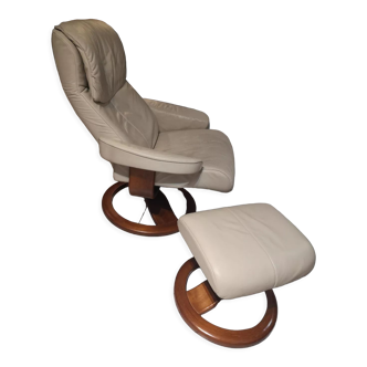 Stressless chair