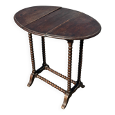 Small folding table called Gateleg, Victorian era
