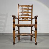4 chaises à dossier échelle / 1 accoudoir / avec coussins en jonc