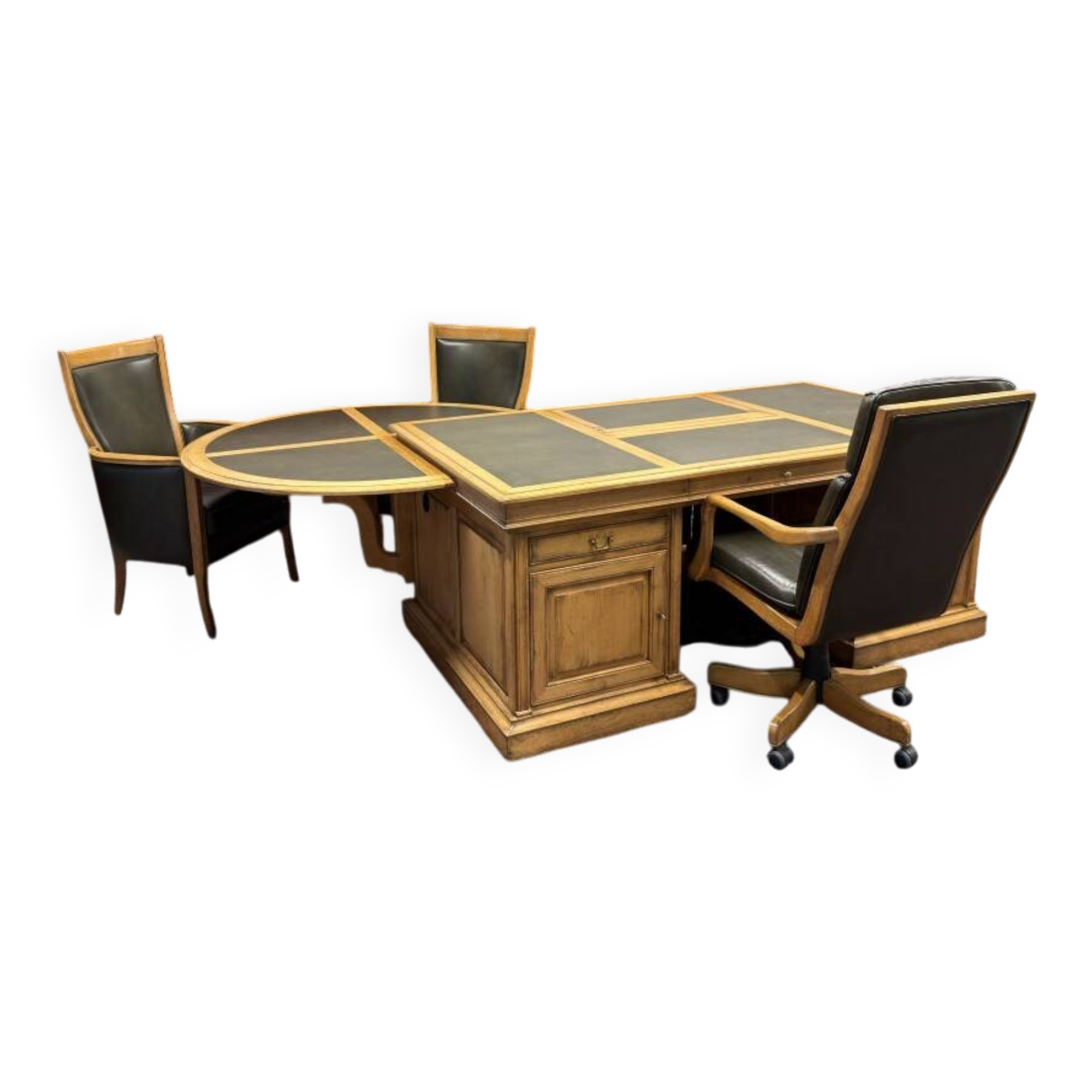 Ensemble de bureau classique RAC en anglais avec table de conférence