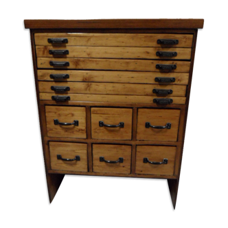 Industrial Dutch pine work bench with drawers