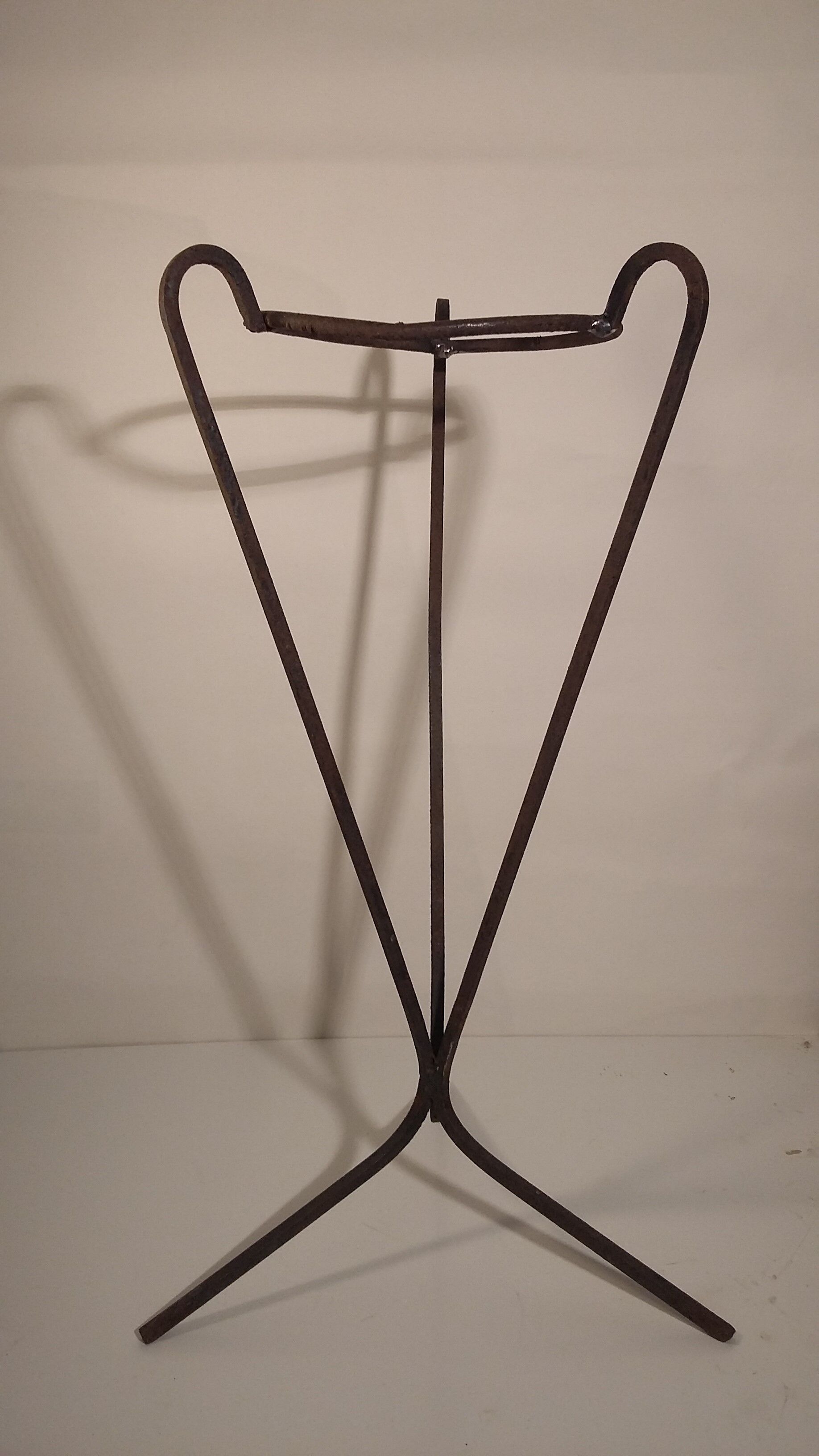 Door wrought iron pot