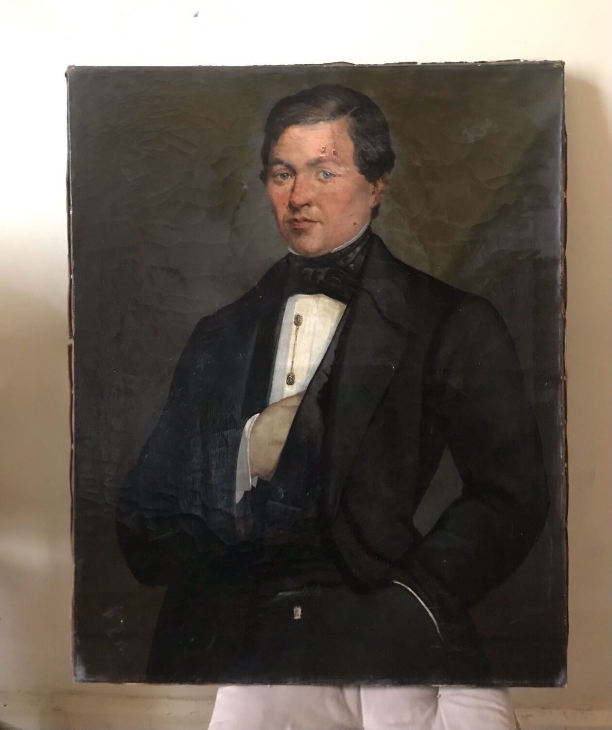 Portrait of a man oil on canvas 19th